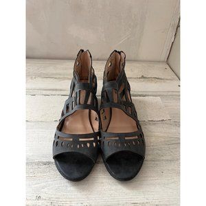 JC grey lattice look open toe heeled sandals size 8